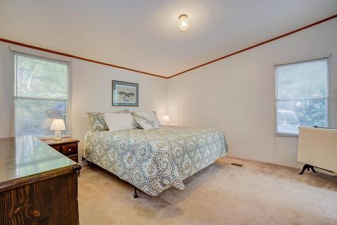 1005 Seaview Dr, Goodview, VA 24095 photo 20