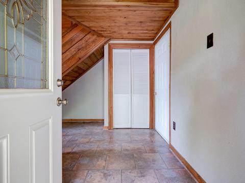 1076 Sumdat Trl, Moneta, VA 24121 photo 5