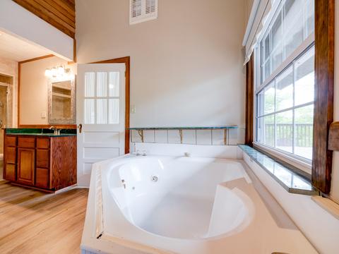 1076 Sumdat Trl, Moneta, VA 24121 photo 21