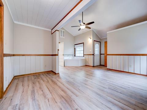 1076 Sumdat Trl, Moneta, VA 24121 photo 18