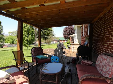 235 E Gray St, Covington, VA 24426 photo 6