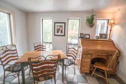 183 Stage Rd, Buchanan, VA 24066 photo 17