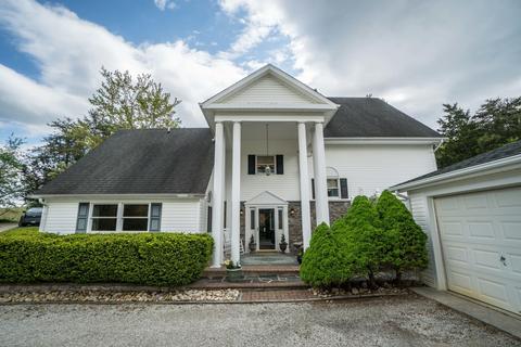183 Stage Rd, Buchanan, VA 24066 photo 9