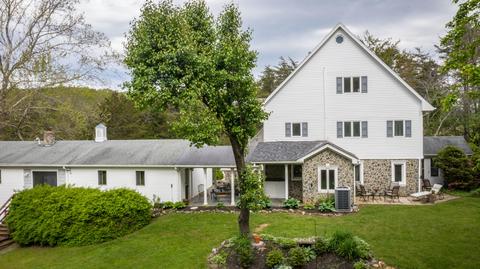 183 Stage Rd, Buchanan, VA 24066 photo 8