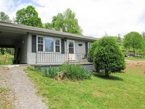 2589 Old Ferrum Rd, Ferrum, VA 24088 photo 2