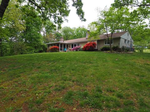 1240 Terrace Dr, Salem, VA 24153 photo 3