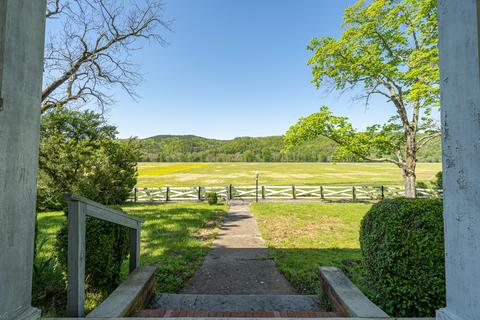14928 Botetourt Rd, Eagle Rock, VA 24085 photo 2