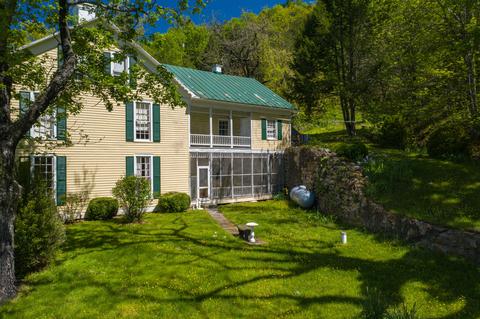 14928 Botetourt Rd, Eagle Rock, VA 24085 photo 3