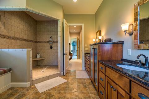 305 E Pointe Dr, Penhook, VA 24137 photo 40