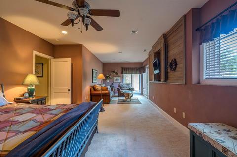 305 E Pointe Dr, Penhook, VA 24137 photo 63