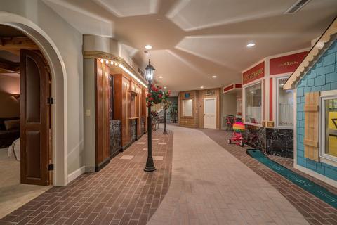 305 E Pointe Dr, Penhook, VA 24137 photo 51