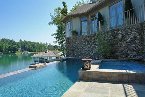 305 E Pointe Dr, Penhook, VA 24137 photo 4