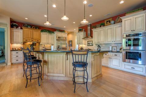 305 E Pointe Dr, Penhook, VA 24137 photo 18