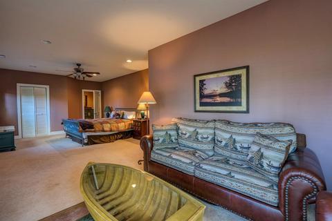 305 E Pointe Dr, Penhook, VA 24137 photo 64
