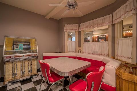 305 E Pointe Dr, Penhook, VA 24137 photo 58
