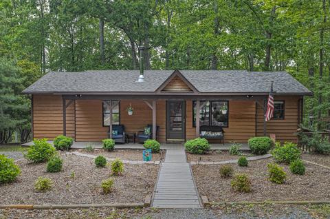 892 Jefferson Dock Rd, Penhook, VA 24137 photo 1