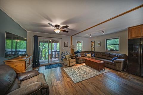 892 Jefferson Dock Rd, Penhook, VA 24137 photo 2