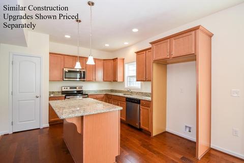 2011 Heys Ln, Vinton, VA 24179 photo 2