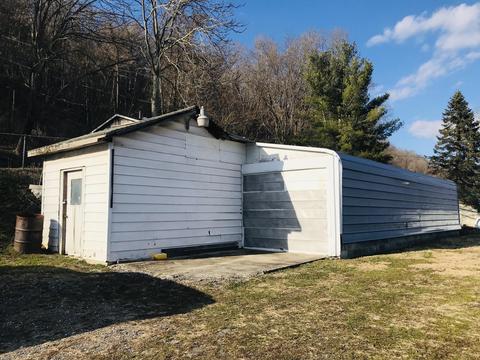 1904 Mallow Rd, Covington, VA 24426 photo 4