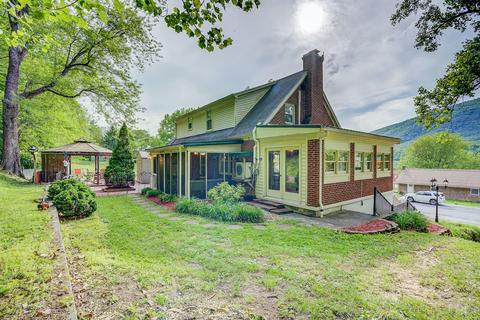 398 Boyd St, Buchanan, VA 24066 photo 37