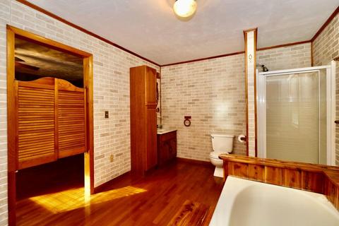 572 Arch Mill Rd, Buchanan, VA 24066 photo 20