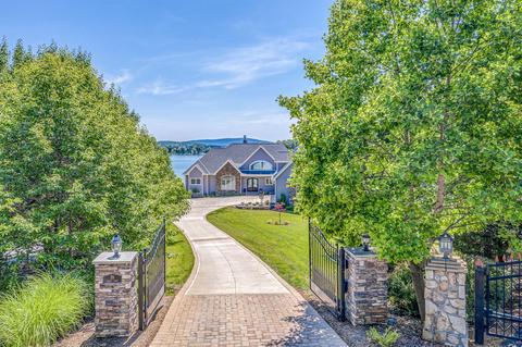 39 Mango Rd, Moneta, VA 24121 photo 3