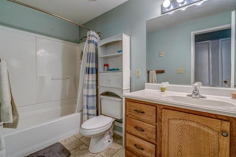 516 Jefferson Dock Rd, Penhook, VA 24137 photo 9