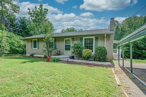 516 Jefferson Dock Rd, Penhook, VA 24137 photo 2