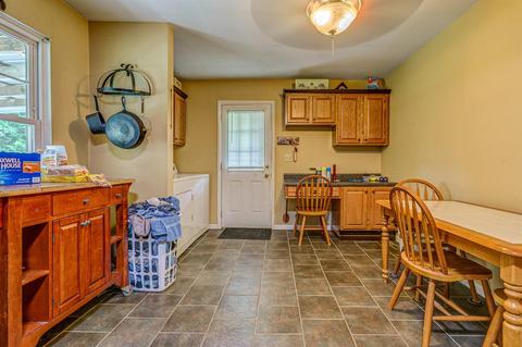 516 Jefferson Dock Rd, Penhook, VA 24137 photo 7