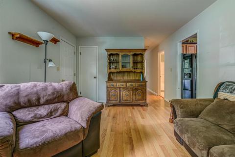 516 Jefferson Dock Rd, Penhook, VA 24137 photo 5