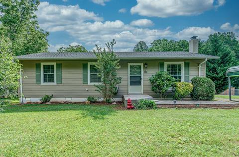 516 Jefferson Dock Rd, Penhook, VA 24137 photo 1