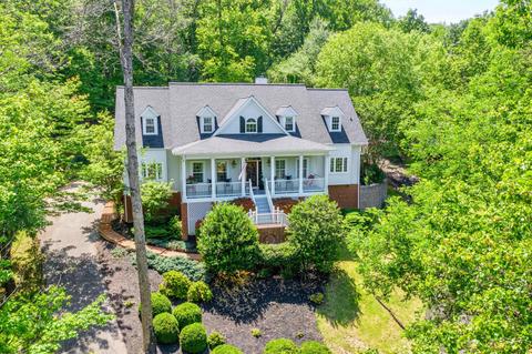 6743 Christopher Dr, Roanoke, VA 24018 photo 1