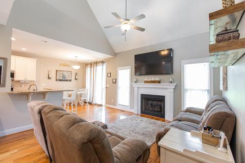 276 Cooper Way, Evington, VA 24550 photo 18