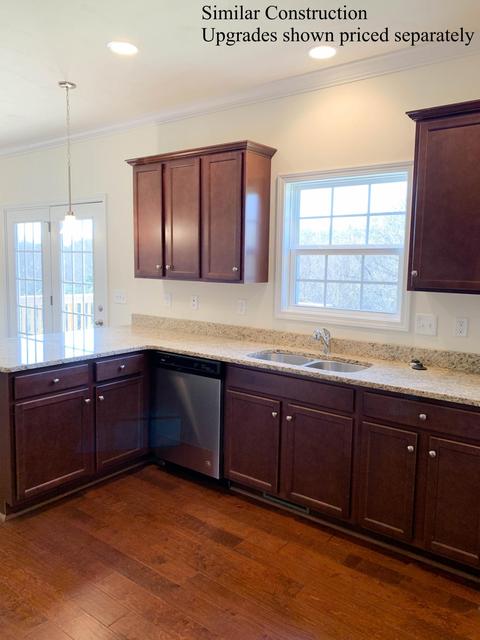 2012 Heys Ln, Vinton, VA 24179 photo 3