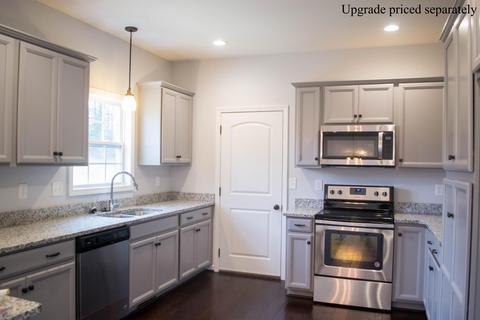 2012 Heys Ln, Vinton, VA 24179 photo 11