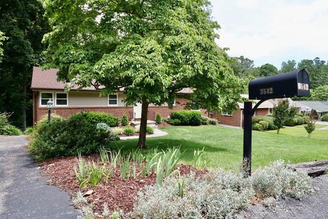 3542 Wright Rd SW, Roanoke, VA 24015 photo 1