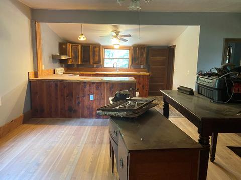 295 Albemarle Ave, Buchanan, VA 24066 photo 7