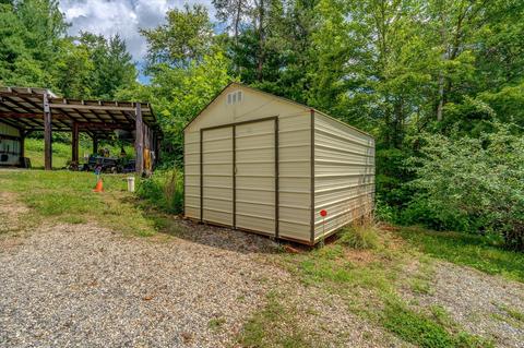 664 Otter Dr, Ferrum, VA 24088 photo 14