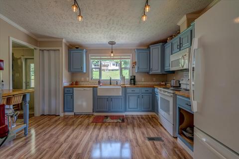 664 Otter Dr, Ferrum, VA 24088 photo 36