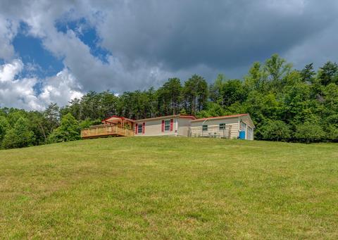 664 Otter Dr, Ferrum, VA 24088 photo 46