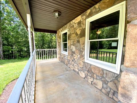 94 Barrett Rd, Hardy, VA 24101 photo 3