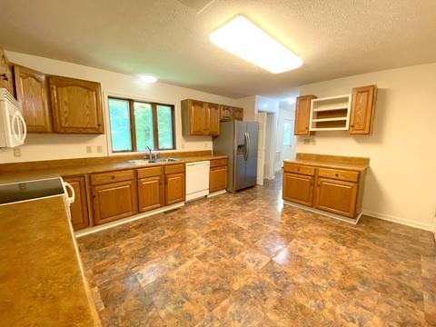 94 Barrett Rd, Hardy, VA 24101 photo 13
