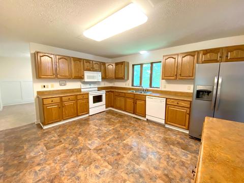 94 Barrett Rd, Hardy, VA 24101 photo 15