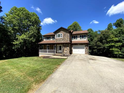 94 Barrett Rd, Hardy, VA 24101 photo 2
