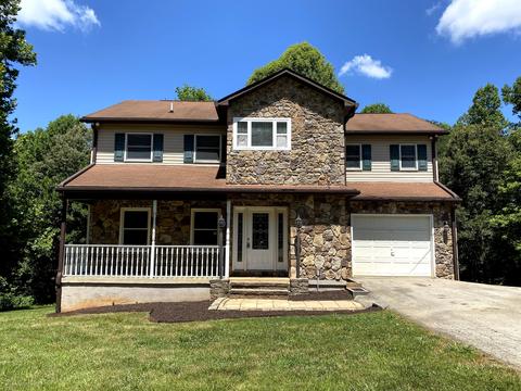 94 Barrett Rd, Hardy, VA 24101 photo 1