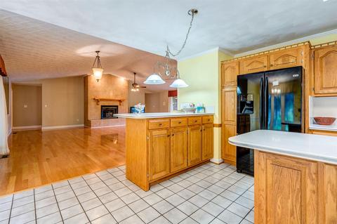 4287 Bonsack Rd, Roanoke, VA 24012 photo 14
