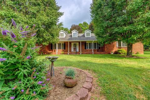 4287 Bonsack Rd, Roanoke, VA 24012 photo 1