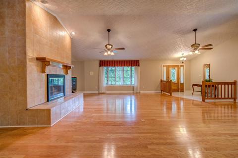 4287 Bonsack Rd, Roanoke, VA 24012 photo 11