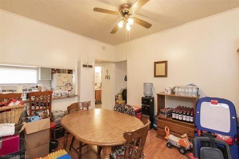 111 S Monroe Ave, Covington, VA 24426 photo 6