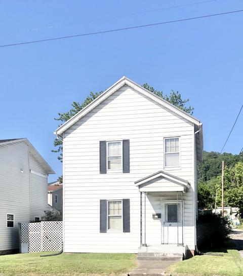 111 S Monroe Ave, Covington, VA 24426 photo 1